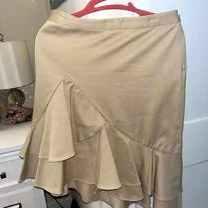 Banana republic khaki ruffle skirt